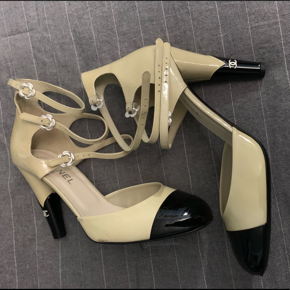 Chanel Beige and Black Women's Heels